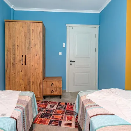 Willa Soeguet 3 - 4 Bedroom With Jacuzzi In *