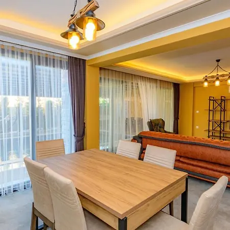 Willa Soeguet 3 - 4 Bedroom With Jacuzzi In Fethiye