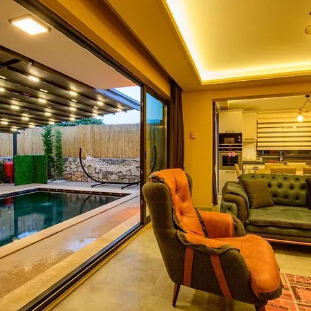 Willa Soeguet 3 - 4 Bedroom With Jacuzzi In *