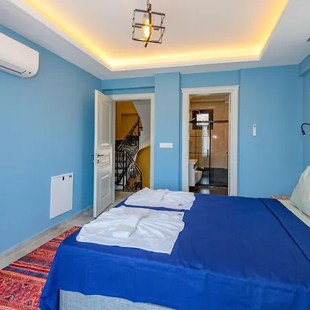Willa Soeguet 3 - 4 Bedroom With Jacuzzi In Fethiye