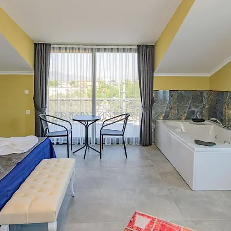 Willa Soeguet 3 - 4 Bedroom With Jacuzzi In *