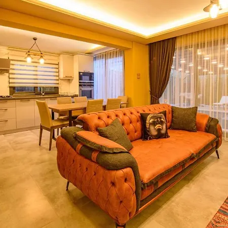 Willa Soeguet 3 - 4 Bedroom With Jacuzzi In