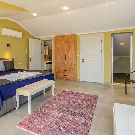 Willa Soeguet 3 - 4 Bedroom With Jacuzzi In *
